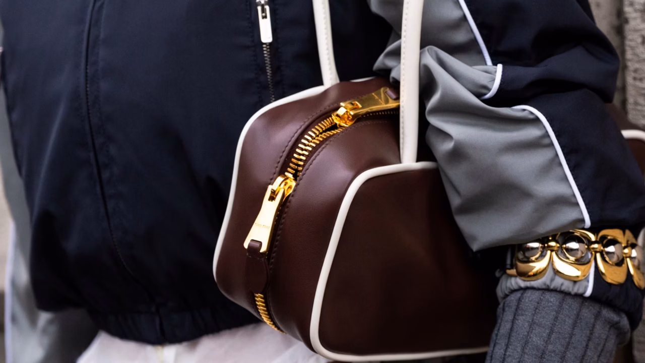 Comment reconnaître un vrai sac de luxe : astuces et conseils essentiels