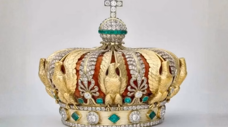 Les royaux à l’honneur : Comment Zimmermann, la marque australienne, est devenue l’alliée incontournable des reines et icônes de style